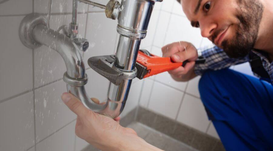 Local tankless water heater installation in Solon, ME